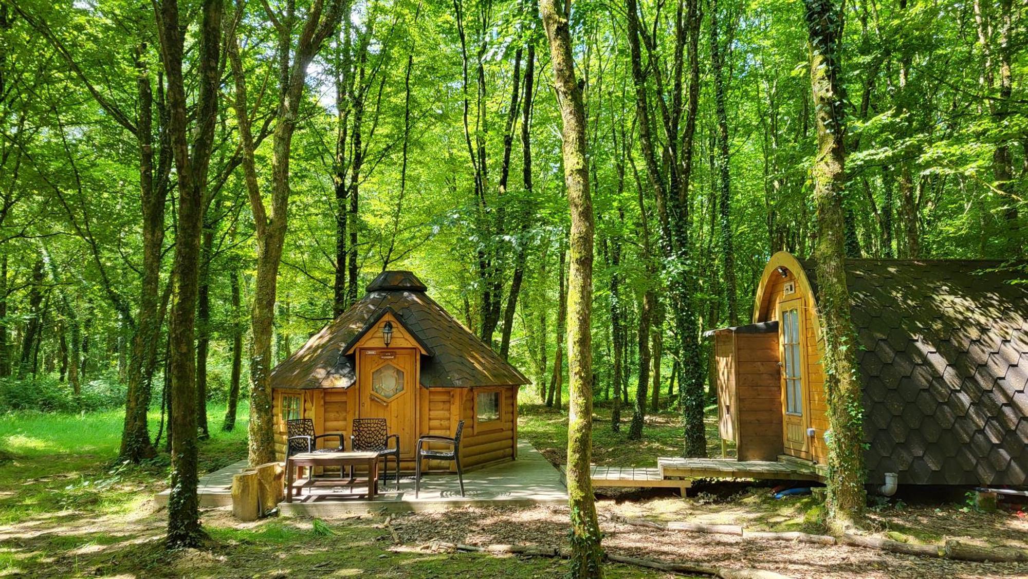 Le Domaine Insolite De Broceliande Paimpont Bagian luar foto