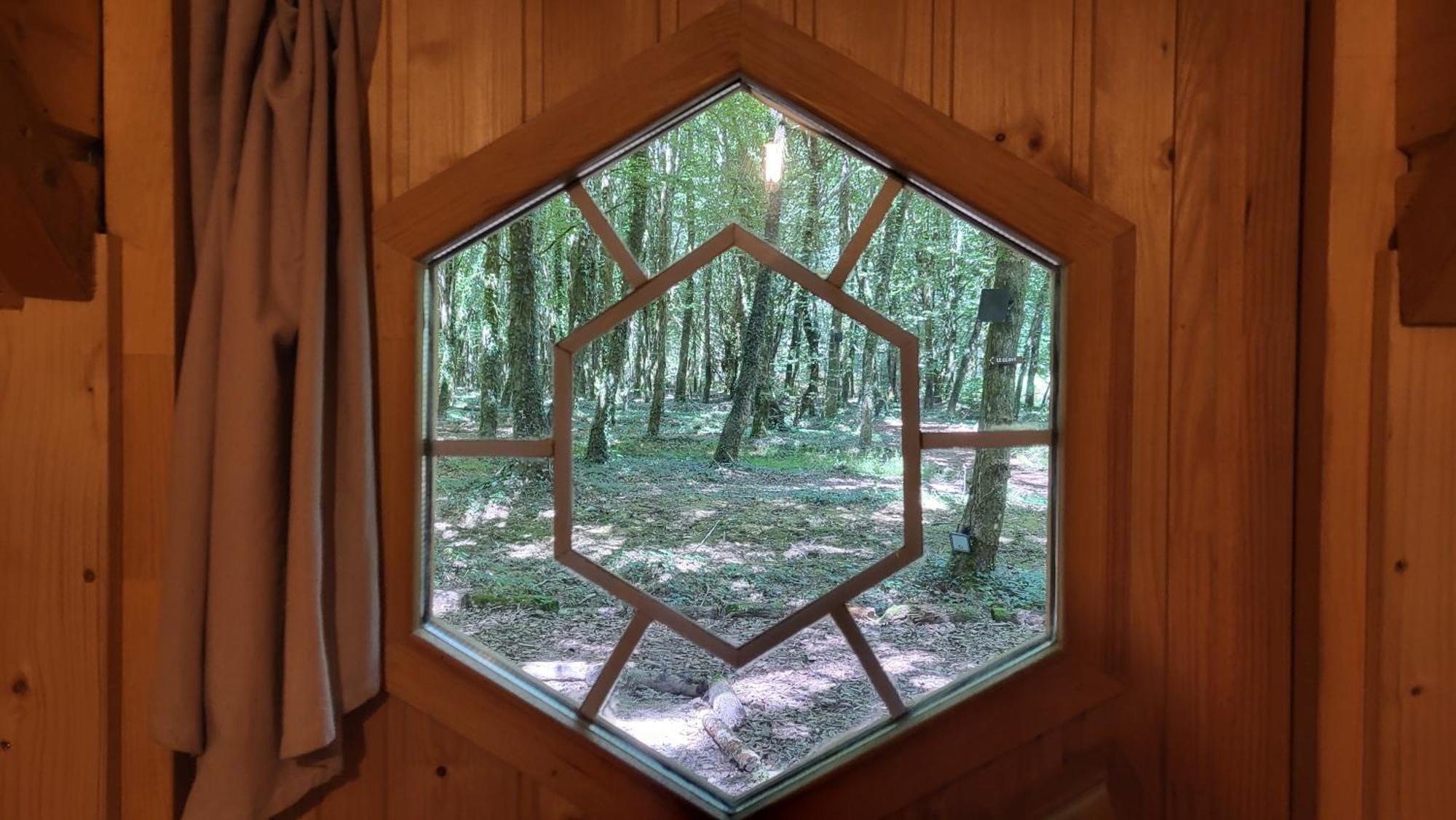 Le Domaine Insolite De Broceliande Paimpont Bagian luar foto