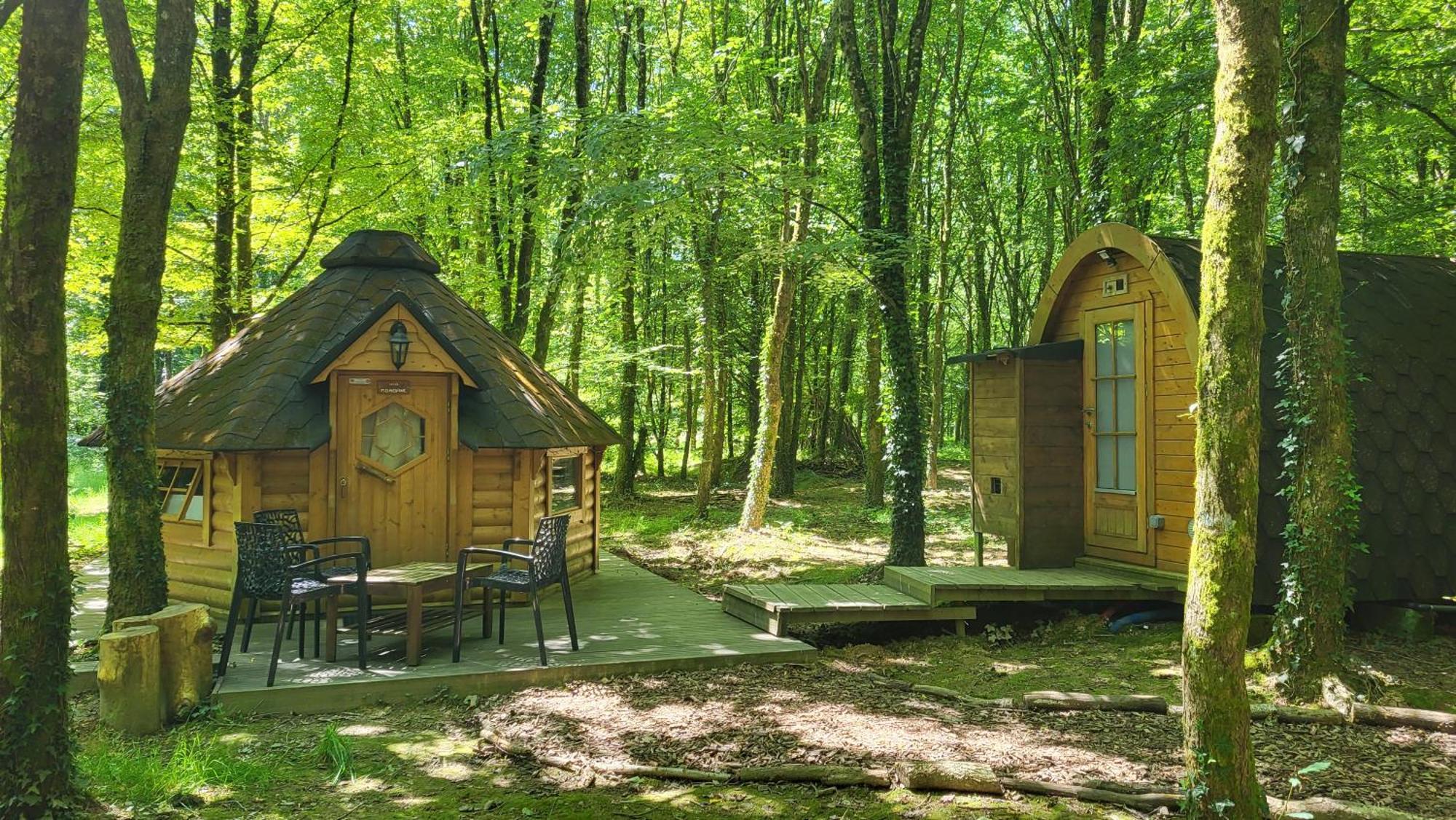 Le Domaine Insolite De Broceliande Paimpont Bagian luar foto