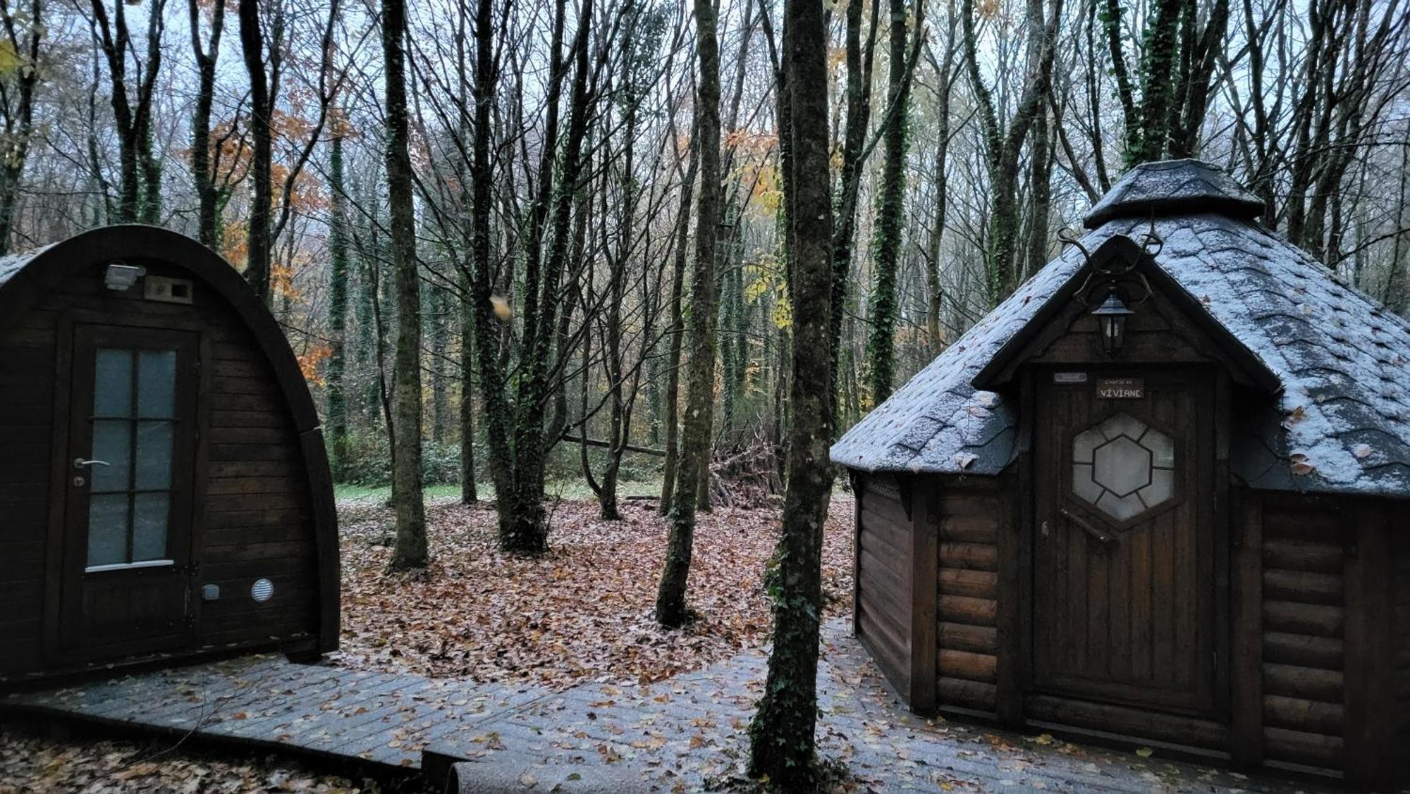 Le Domaine Insolite De Broceliande Paimpont Bagian luar foto